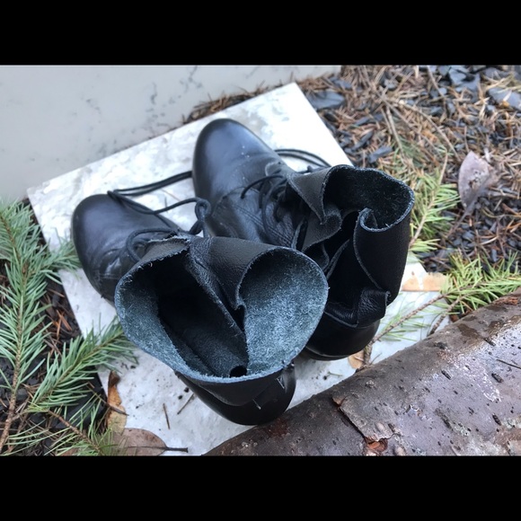 Steve Madden black boots - Picture 3 of 5